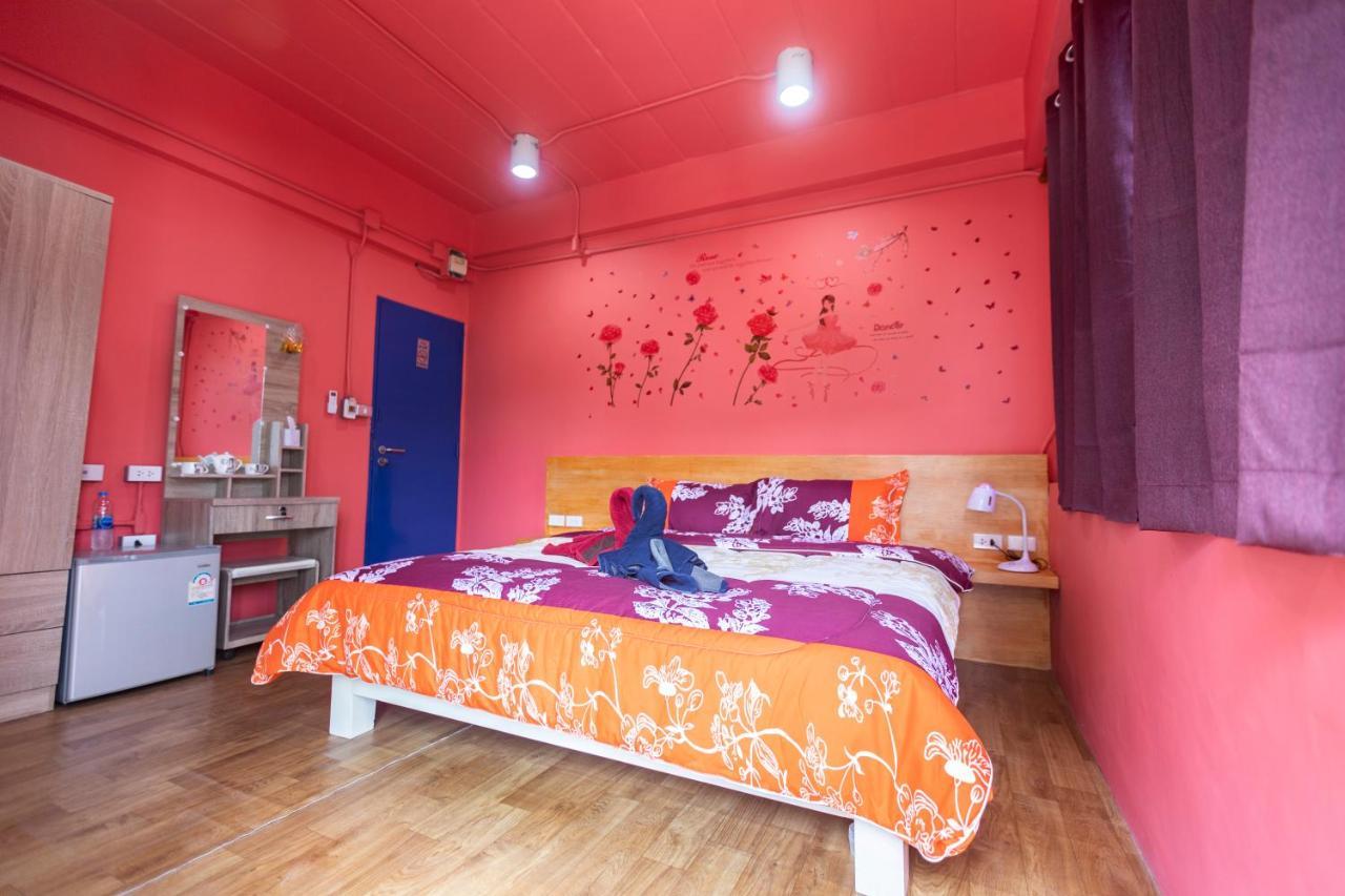 Patong Firefly Phuket Hotel المظهر الخارجي الصورة